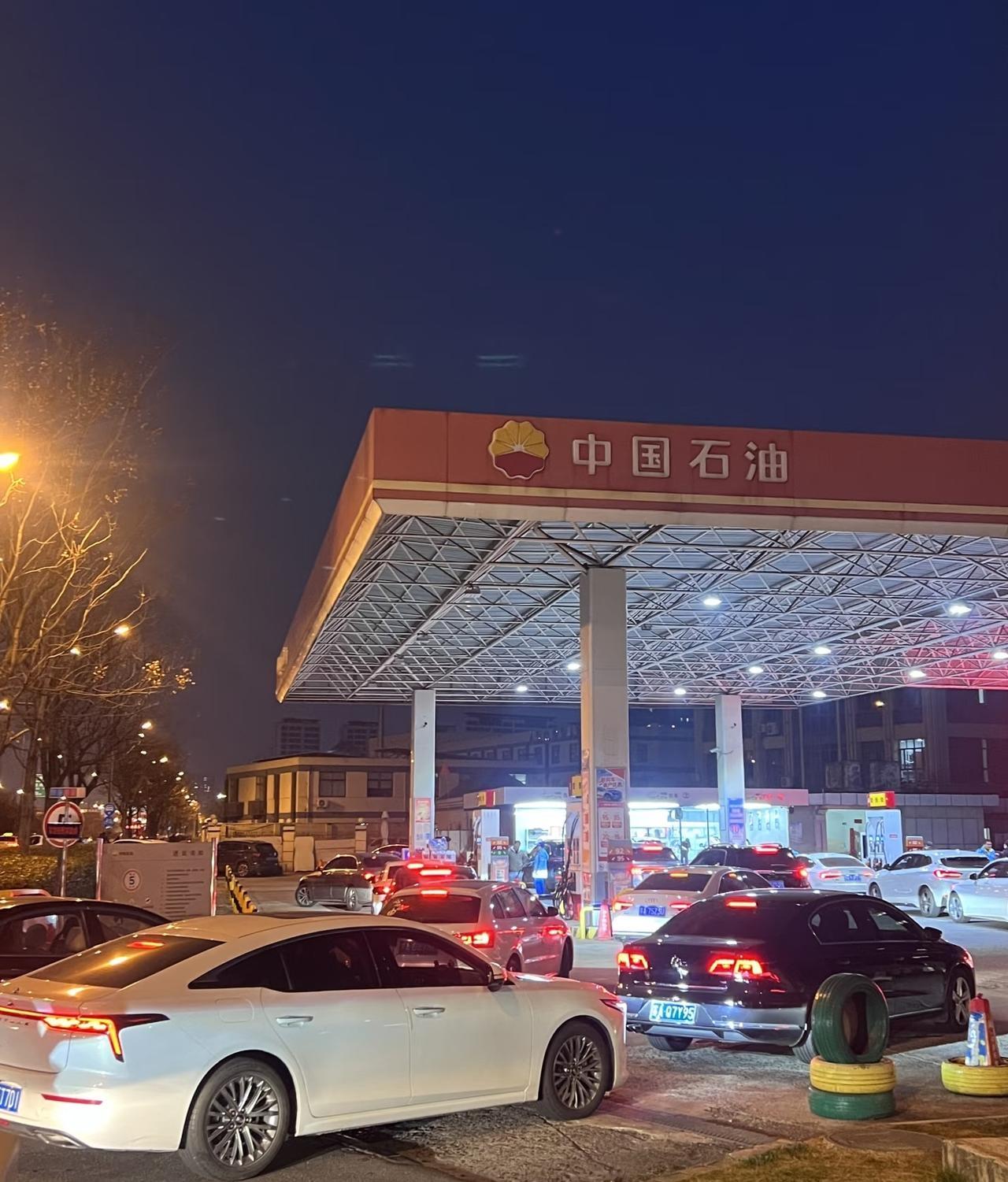 西方车企撤离俄罗斯，中国车企捡漏却遇难题，普京才是最大赢家

铁了心要灭掉中国？