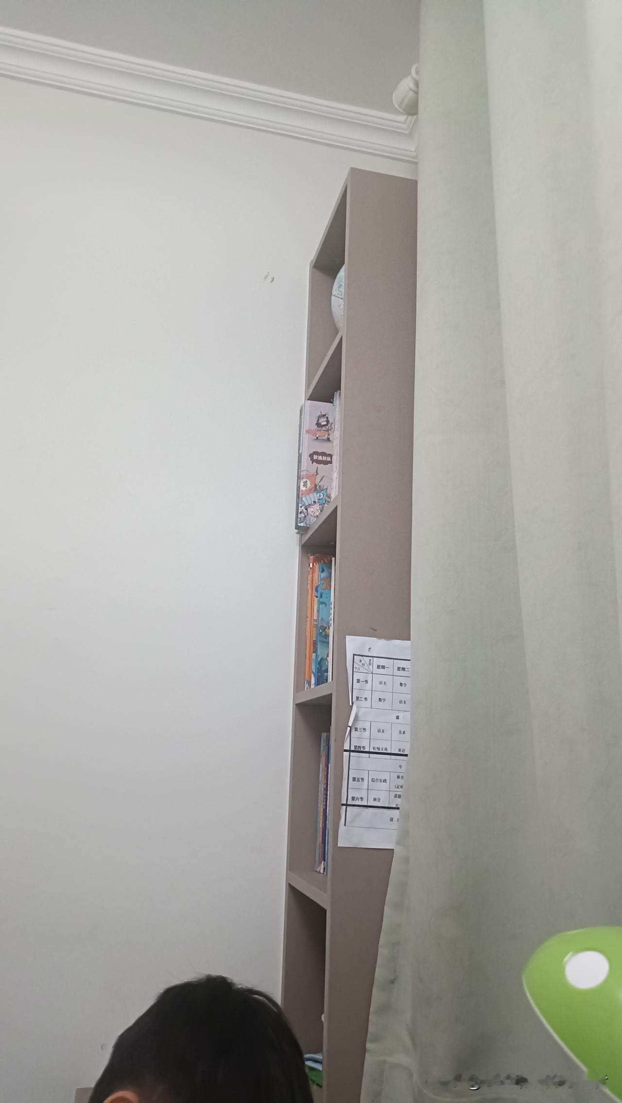 大家周一上班都是什么心情我是不想去上班，一点都不愿意动[笑哭]感觉还像在家呆几天