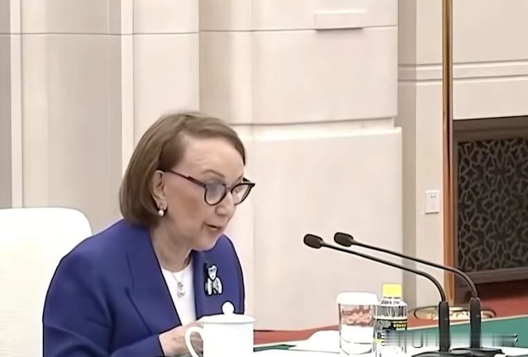 联合国秘书长首轮投票结果公布，格林斯潘有希望出任下届联合国秘书长，这个人与中国关
