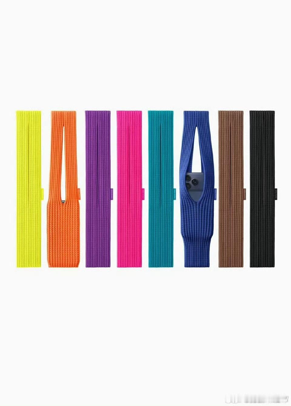 这个长得像搓澡巾的小玩意真的会有人买吗？还要1299，有这钱买个小包不方便得多吗