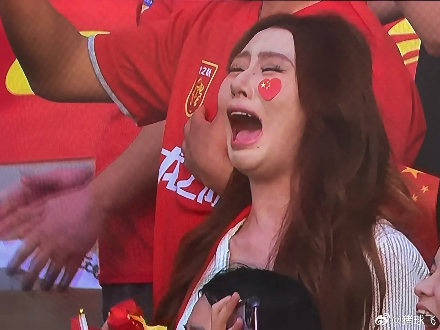 怪我红尘迷了眼，怪我假象乱了道心，怎么相信了你。九分钟的比赛，玩聊斋呢？说什么大