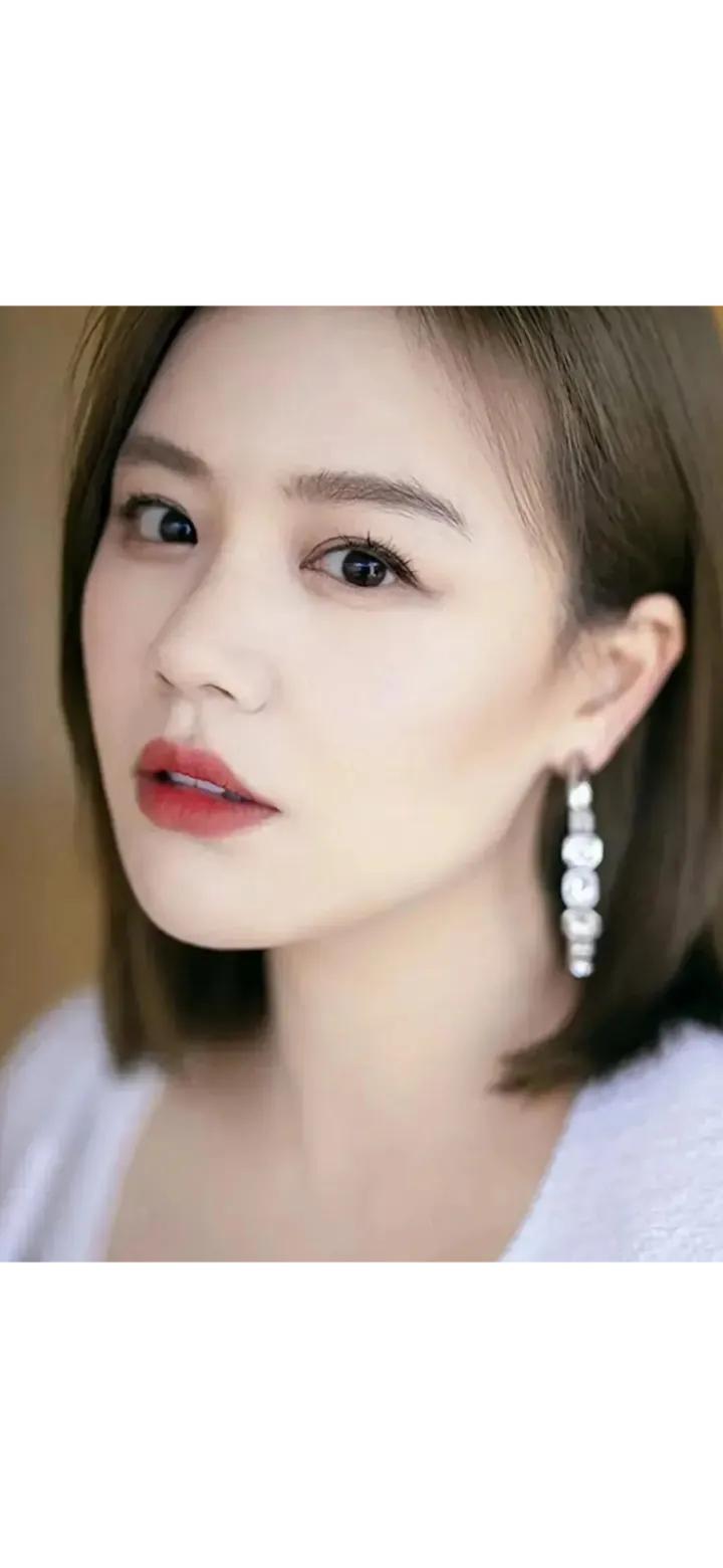 马思纯与壹心合约到期，经纪人变动促其做出新选择

马思纯与壹心娱乐的合约走到了尽