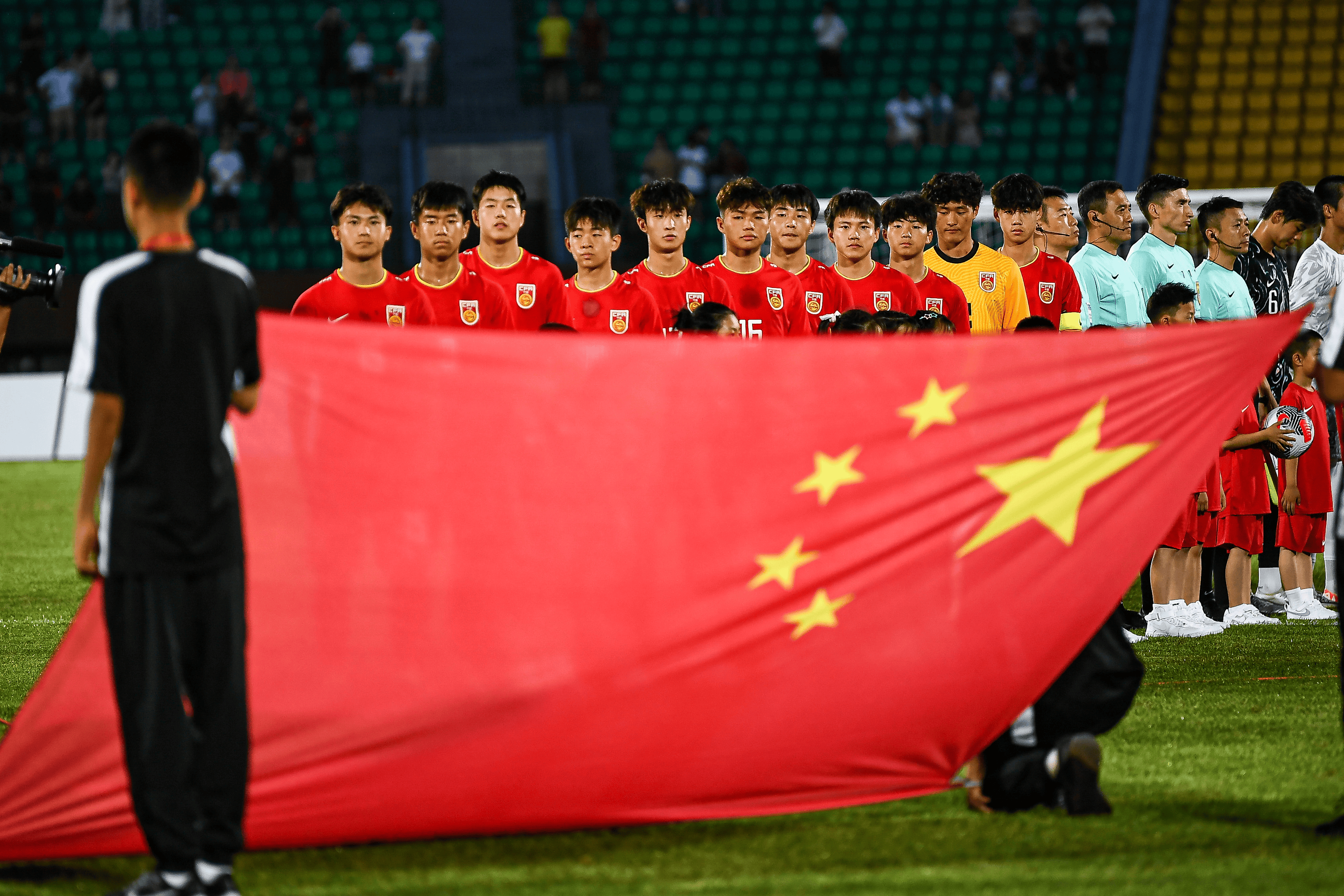 U17国足获世少赛参赛资格今天看到这个消息，真的是老泪纵横啊。上一次U17国少队
