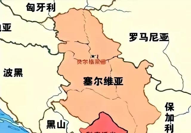 一百一十多个国家排着队，挨个跟科索沃握手，说：“我们承认你是个国家。”
表面上看