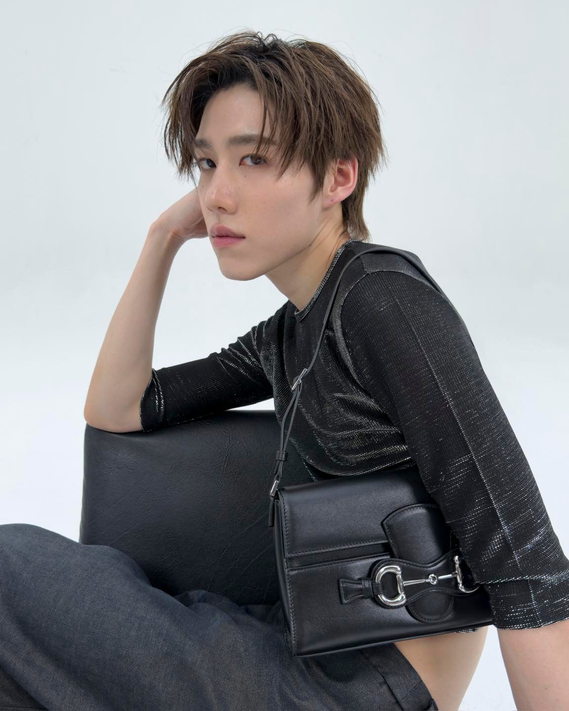 嚯 ！从 Balenciaga 无缝丝滑衔接到 GUCCI ，PP Krit 正