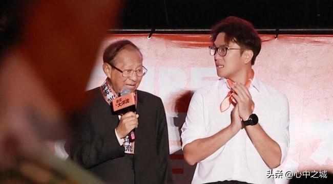 这几天湾湾的选举闹剧，简直就是照妖镜，魑魅魍魉纷纷现形，除了伪装斯文的两面人蔡康