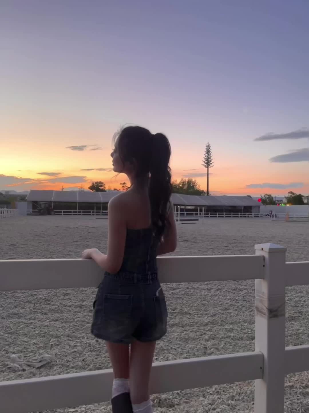 人类为何迷恋蓝调时刻 因为我们迷恋短暂的、浓烈的浪漫。