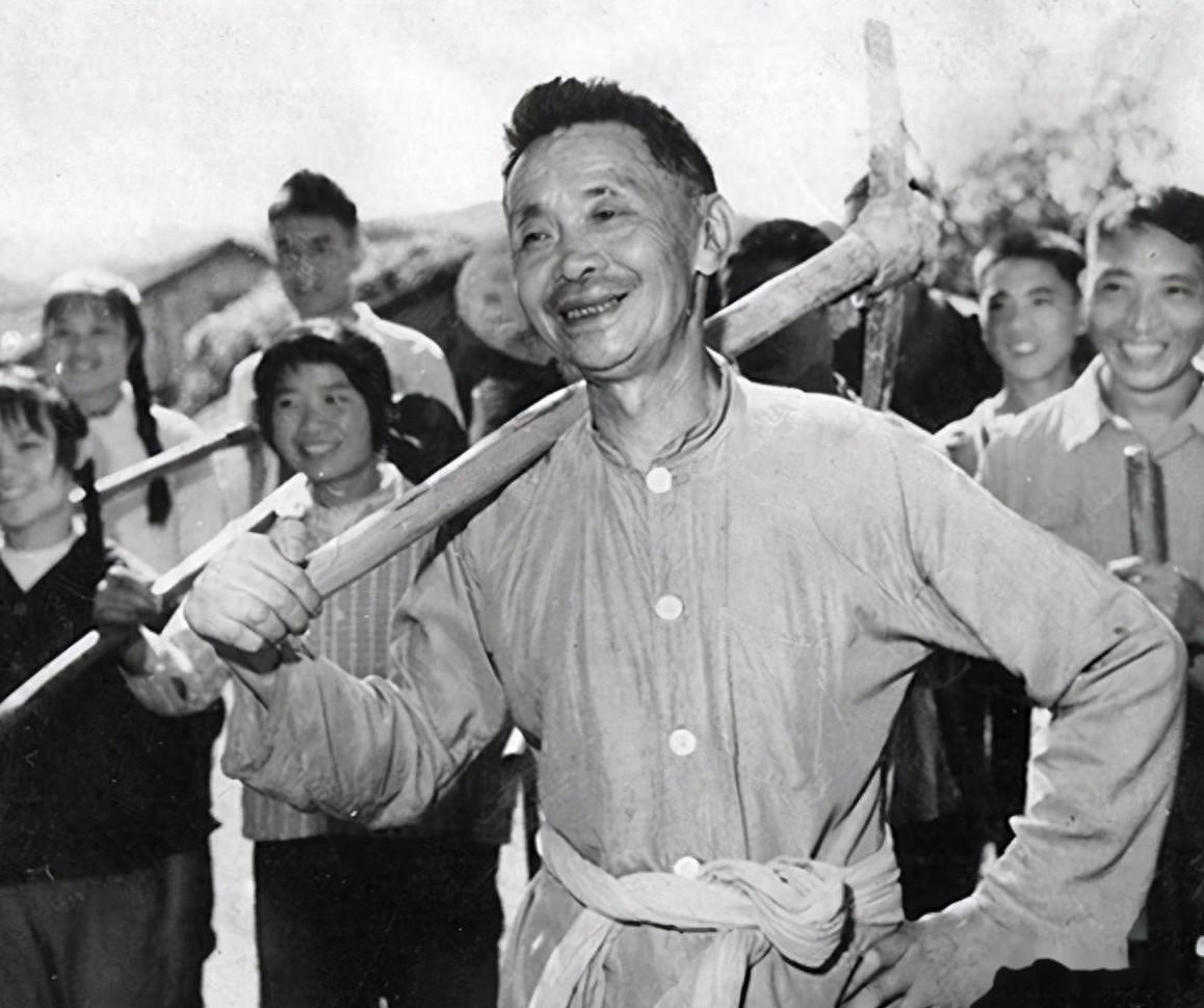 1955年，这位刚被授予少将军衔的将军，竟然向组织提出了一个让所有人都震惊的申请