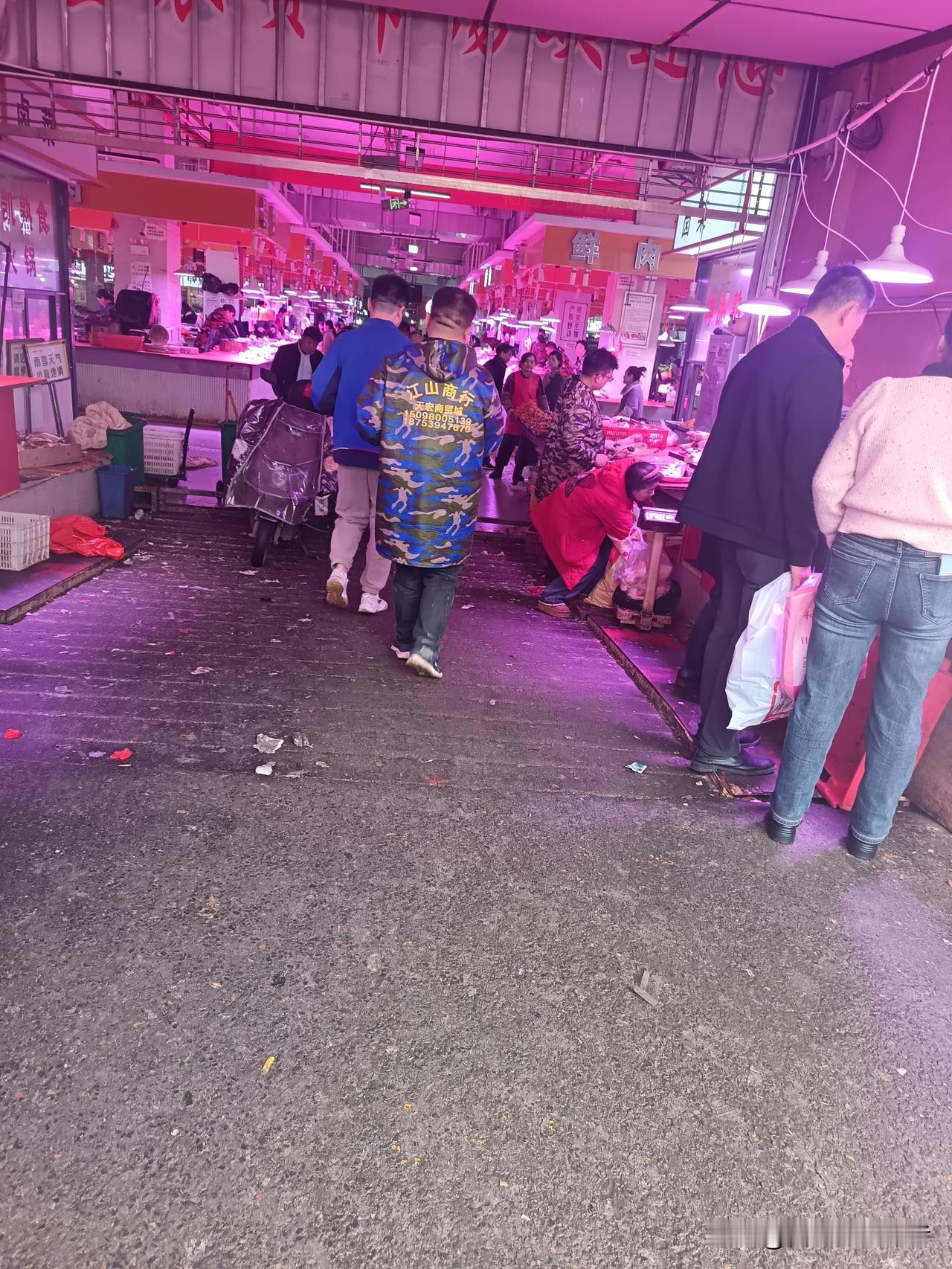 雨落雨停雨有声
电闪电无电有迹