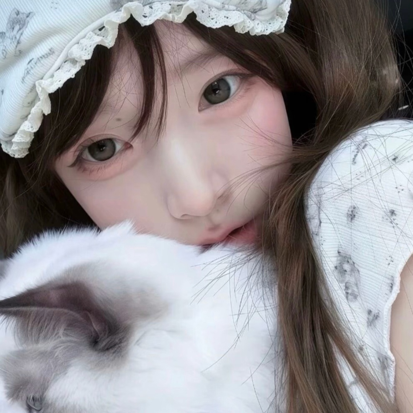 女生头像  𝐖𝐞𝐂𝐡𝐚𝐭｜美萌女头｜头像分享｜女生头像公主请签收 
