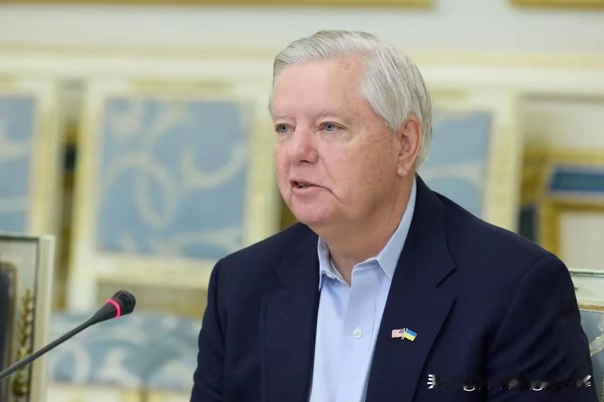 美国人自已从俄乌开战前及开战中都做了些什么，今天反而摆出个局外人的嘴脸，指点江山