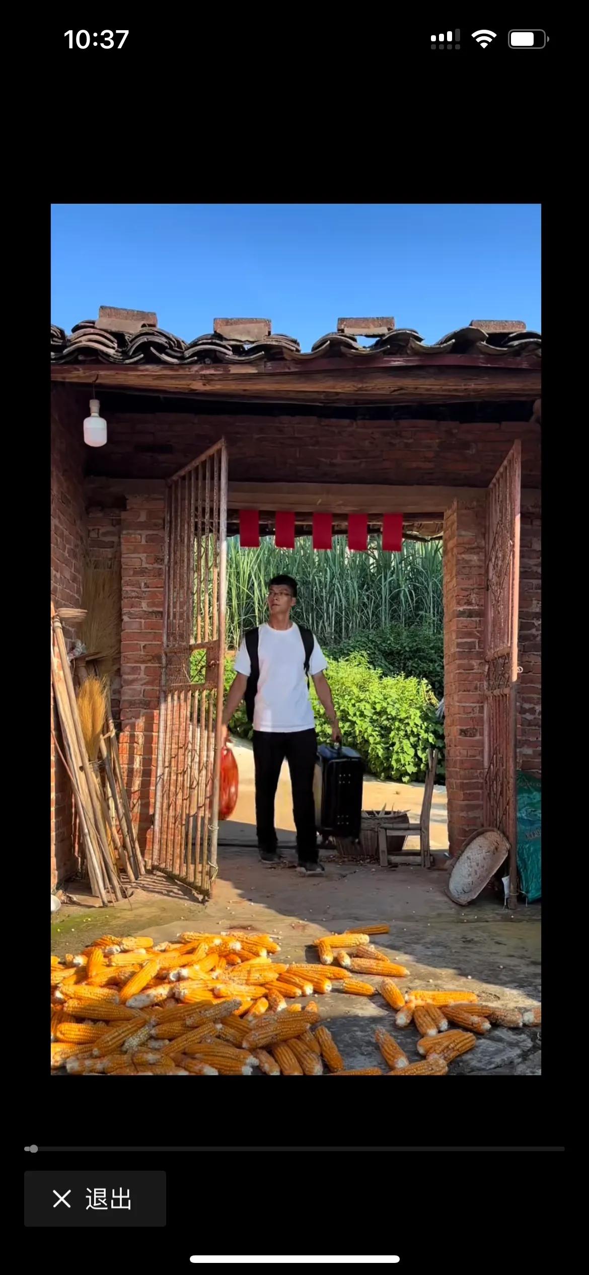 广西高考“钉子户”，这十几年来的复读并没有给他带来多少财富，反而是在浪费了自己的