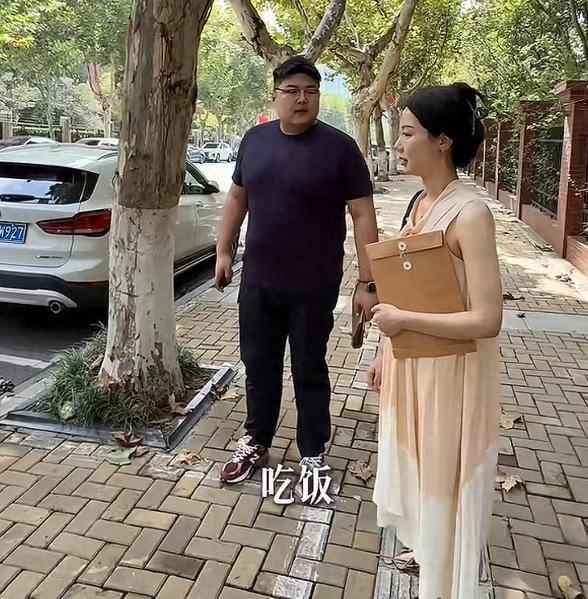 顶流博主猴哥说车，今年简直水逆到家，前脚刚官宣离婚翻车，后脚团队核心大将直接跑路