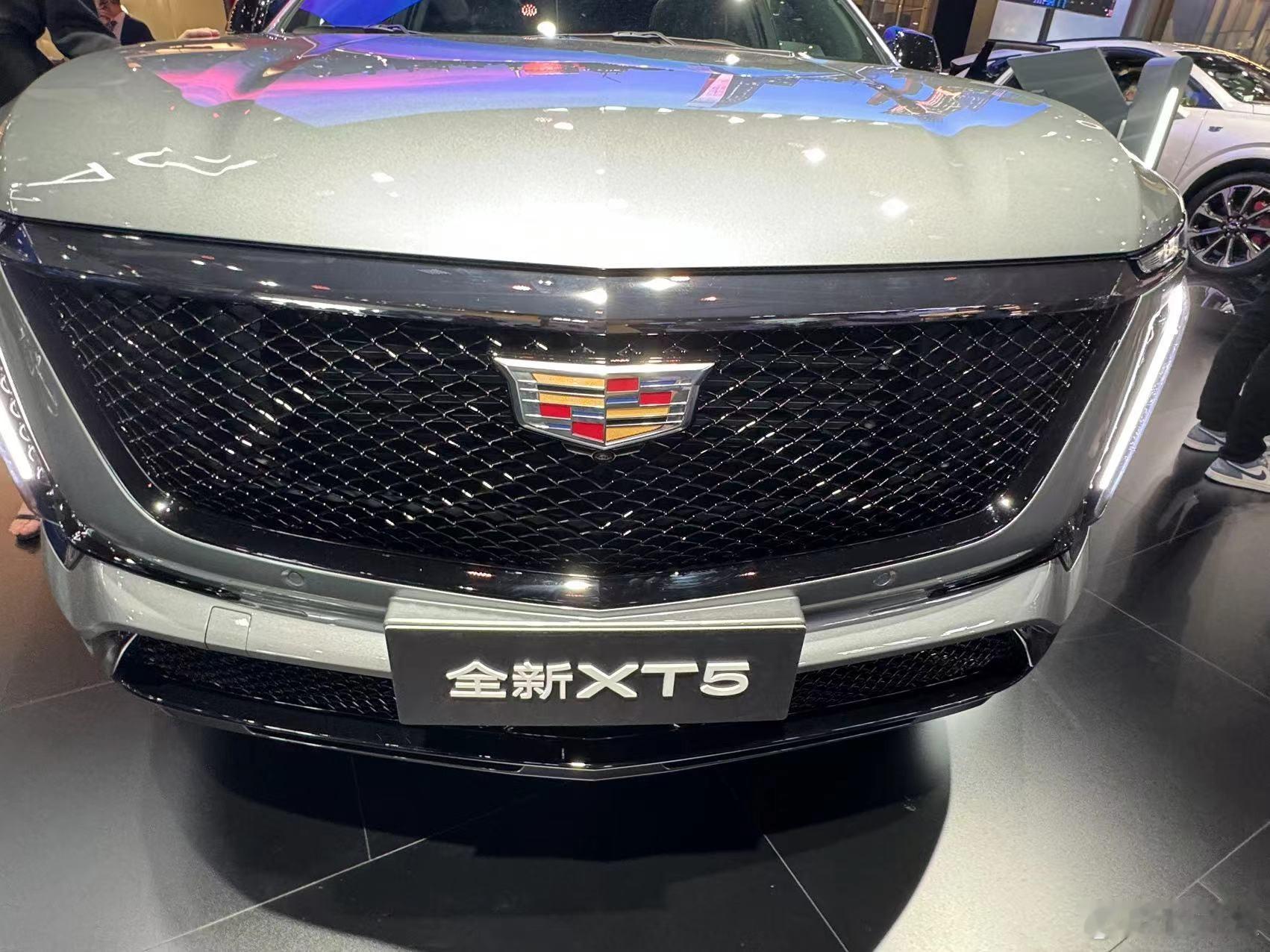 #全新一代凯迪拉克XT5# 上市，指导价39.99万起，限时价26.59万起，新