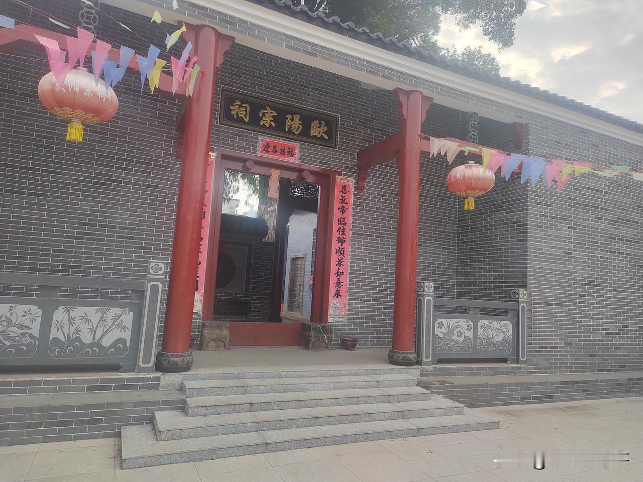 能分享你家乡的美景照吗美不美家乡水，亲不亲故乡人！这里没有城市的喧嚣，却有花鸟鸣