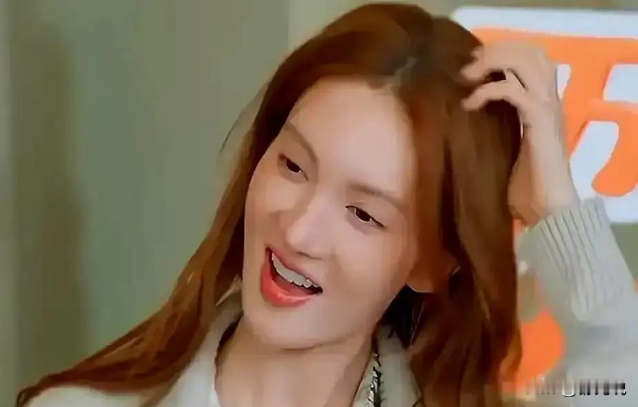 陈伟霆提前离场，但他用你绝对想不到的方式，录完了整季节目。
不是耍大牌，是远程连