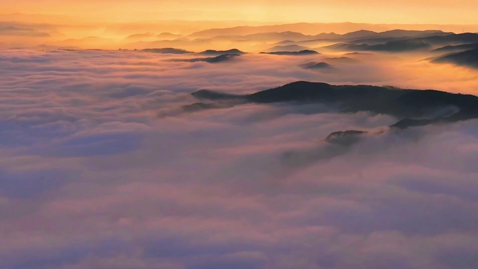 #阿山播天气# 5月23日，云台山 晴21/35℃总要看一看天边的橘子海吧#王维