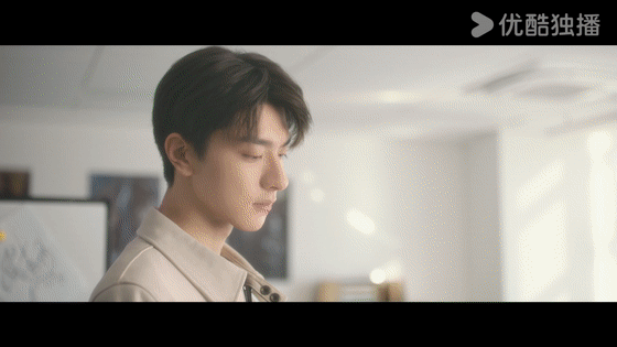 #没想到周也林一下跪还有连续剧# 谁能想到开锁师傅还能够从背后推波助澜一把，让这