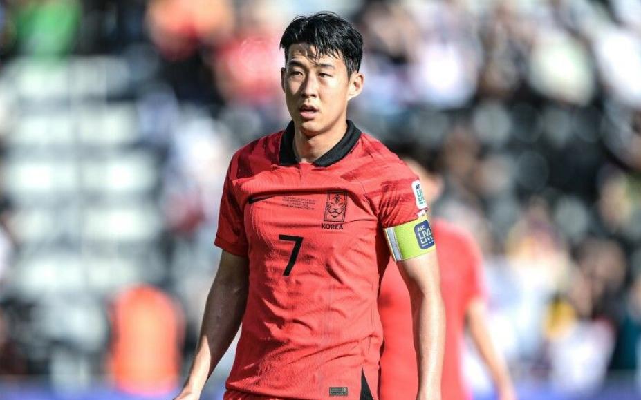煮熟的鸭子飞了，亚洲杯约旦队送韩国大礼。
1月20日，韩国对约旦的亚洲杯第二场小