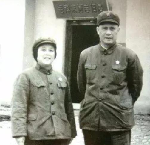 1985年5月，张司令员返回家中便将保姆叫了过来，保姆以为张司令员要说生活上的事