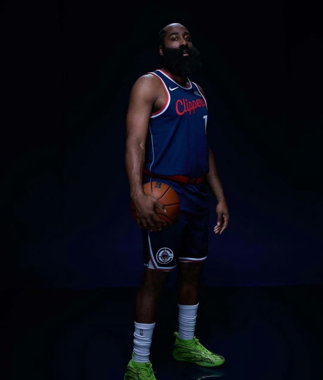 哈登因肩部不适！将缺席今天对阵勇士！勇士vs快船