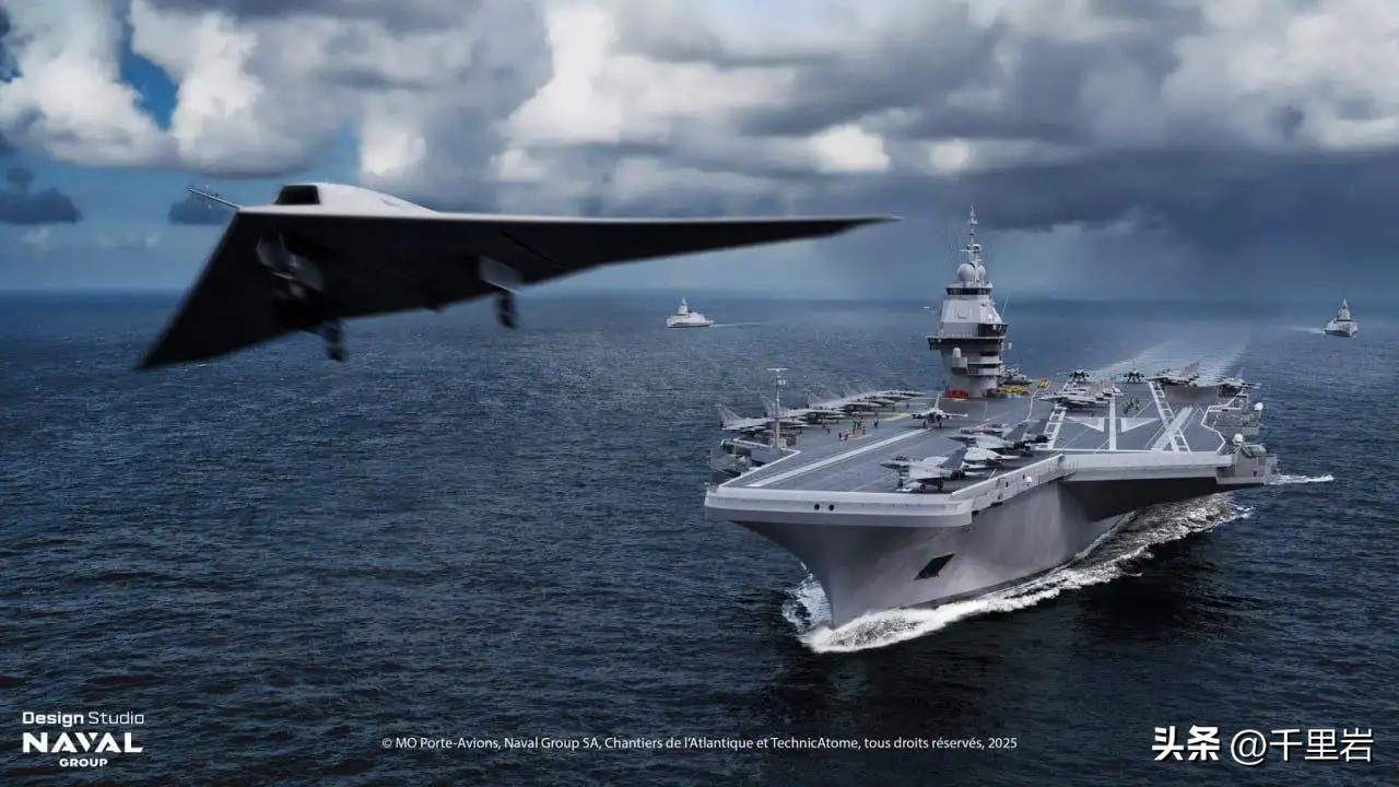 法国人真是生冷不忌啊！！
法国总统马克龙今天在南特附近的海军集团基地举行的仪式上