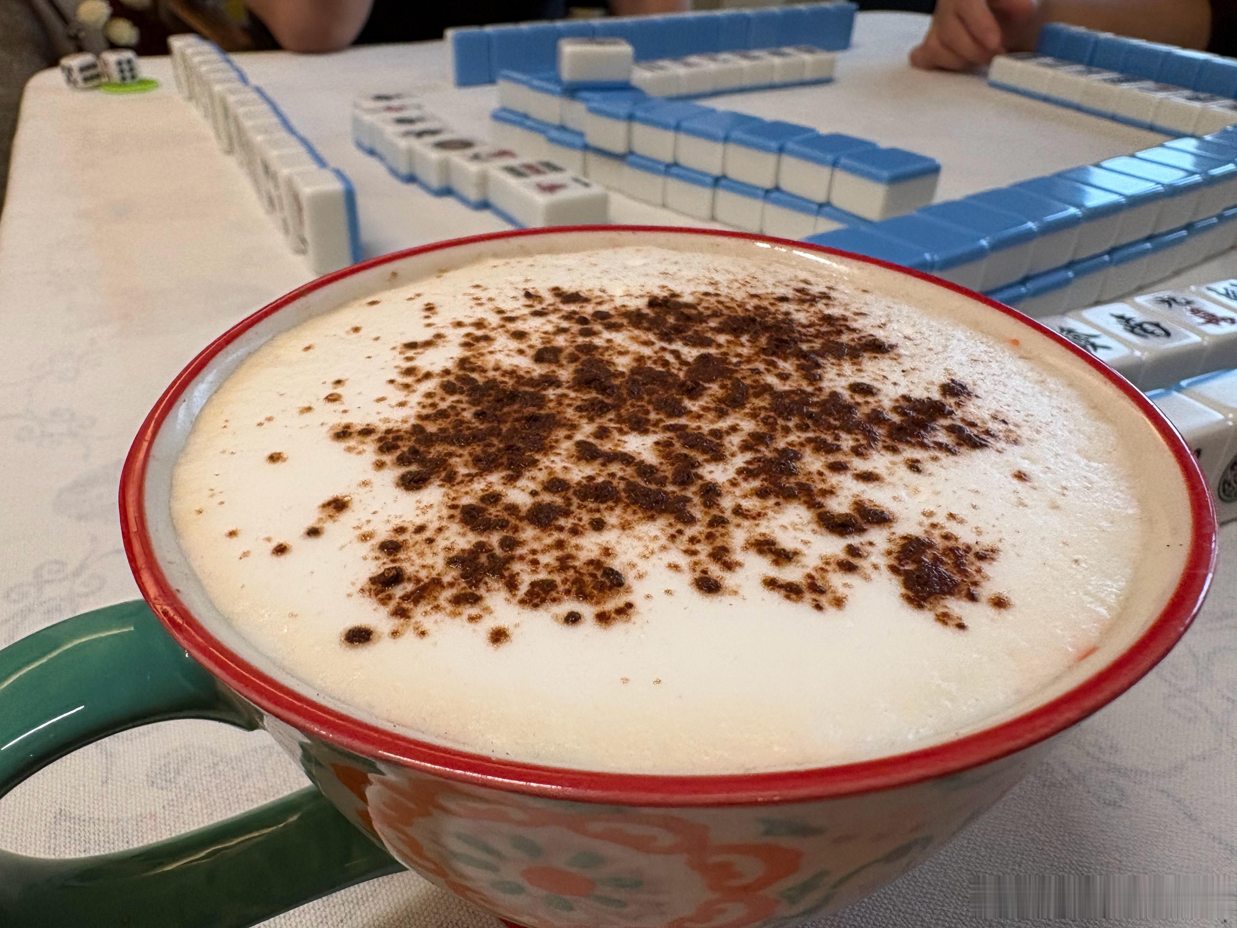 生活手记 有点儿“魔力”的特大号咖啡☕杯，专门在“码长城”局大显神威！这里面是有