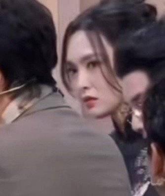 #唐嫣 综艺判官#糖糖这个表情杀疯我！！太A了！网友热评：糖心彤，预审腾，目怒诉