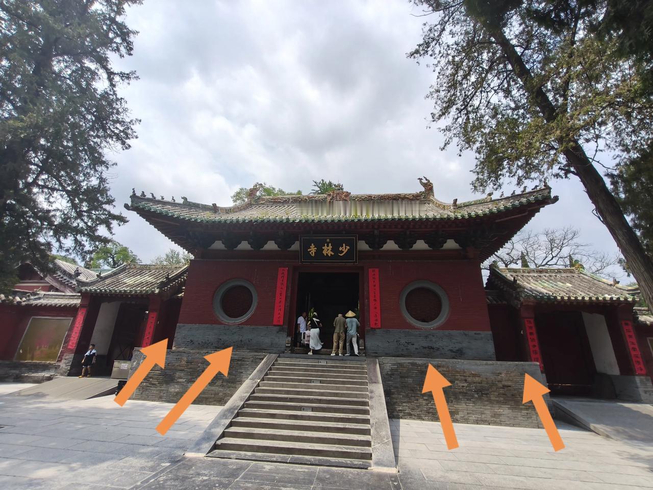 河南少林寺围栏没了敞亮了，票价80元贵不？