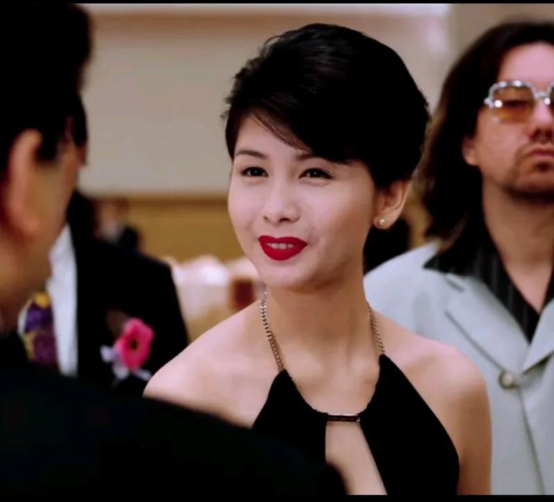 王晶的笑看江湖连续看了几期，觉得越来越没意思，大多数都是王晶以前参加节目讲过的东