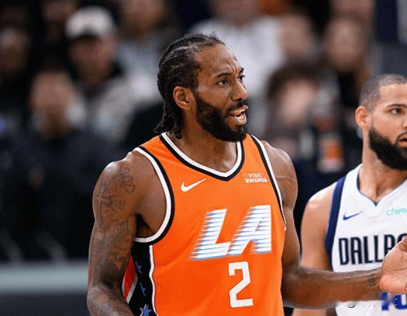 伦纳德：我们现在该想的是怎么先赢下一场，而不是想着争冠

11月30日NBA常规