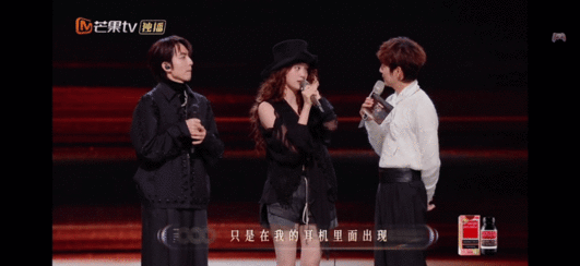 欧阳娜娜把歌唱好还要把水端平 唱歌有进步，情商还这么高！欧阳娜娜采访端水稳如泰山