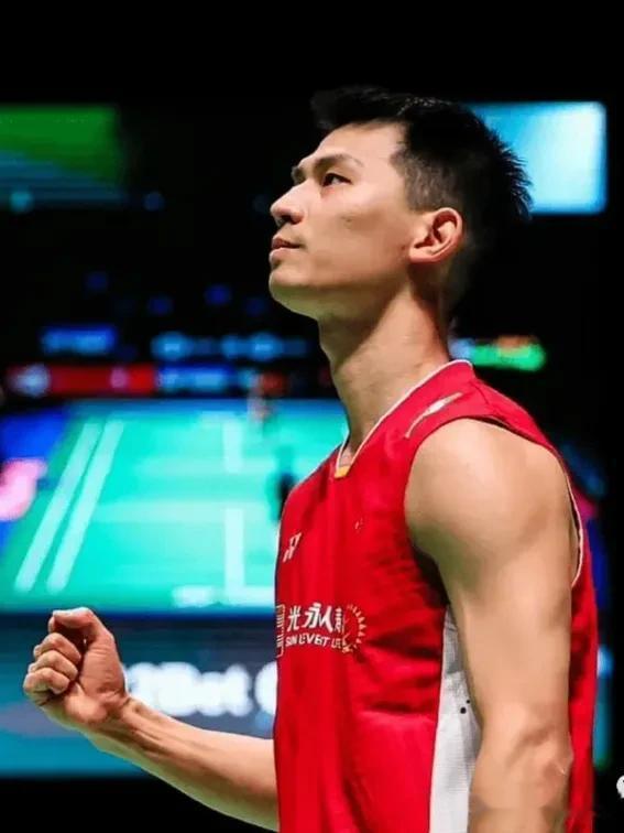  
      鏖战三局，未能逆转成功，赵俊鹏19－21，23－21，19－21