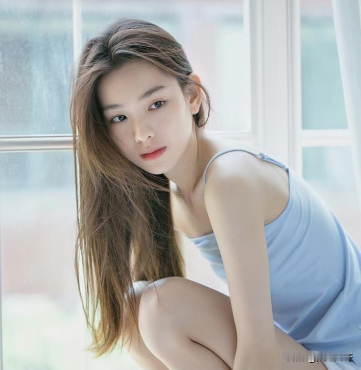 孙一宁，一个王校长死缠烂打，甜言蜜语都追不到的的女人。