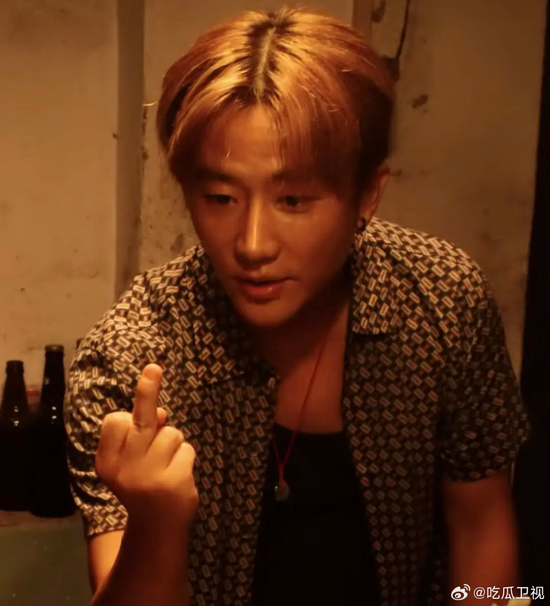 黄轩做这种手势都没感觉他在骂人[doge] ​​​