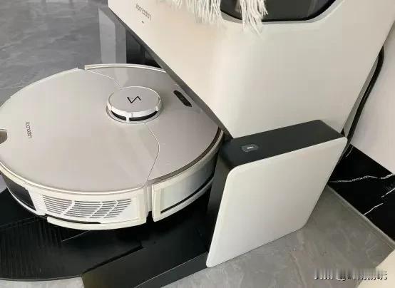 盘点4款双11高端大气家电，石头荣耀好用又好玩，国产电视倍有面

第一款：石头扫