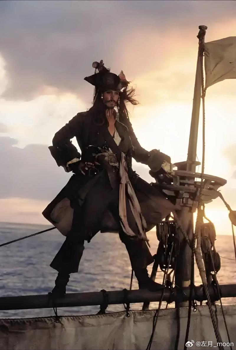 前两天在评论区跟和二位同志讨论了一个问题，分享给你们哈：就是你们有没有发现，加勒