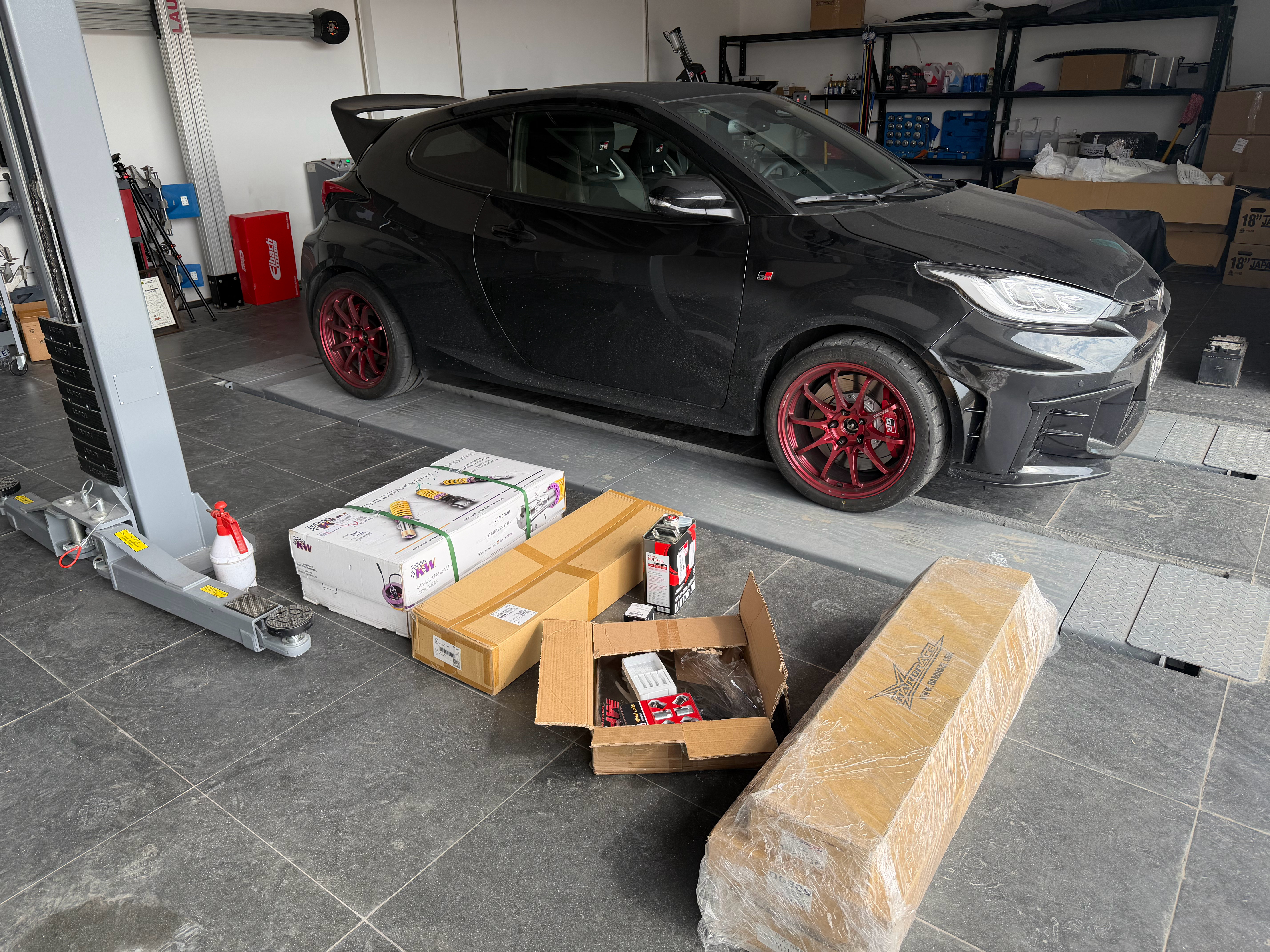 给暴力鸭升级避震刹车