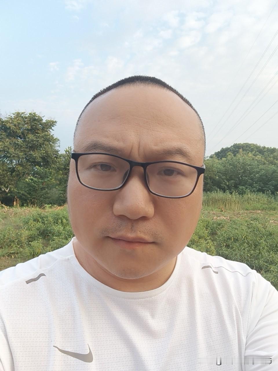 湖北专科征集志愿预计今晚投档！

2026年8月18日，现在是早上7点半。昨天，