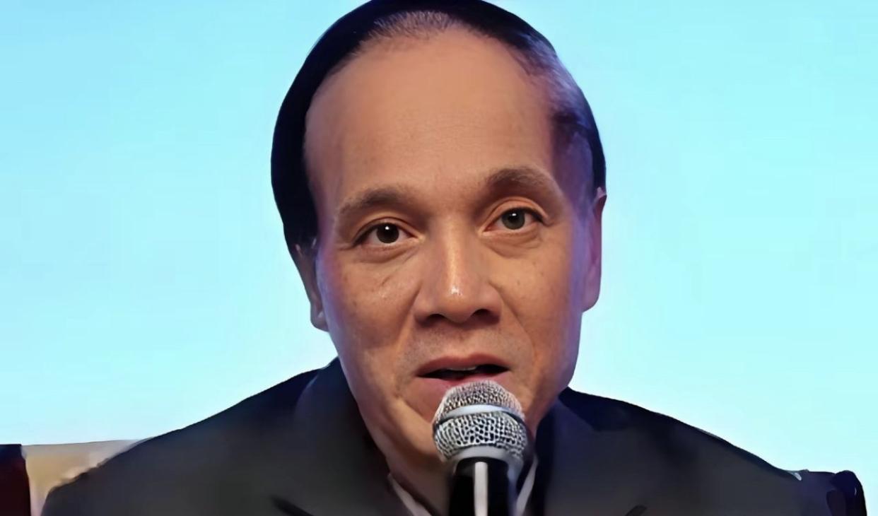 越南教授丁贤良表示：亚洲如果没有强大的中国在挡着，那亚洲早已战火不断，并且早就被