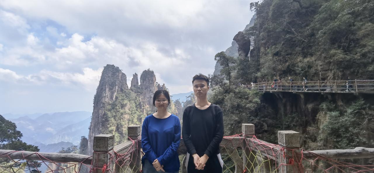 郴州莽山一日游（2.14）

我自粤北携南风，
一吹湘南热烘烘。
郴州初春顿如夏