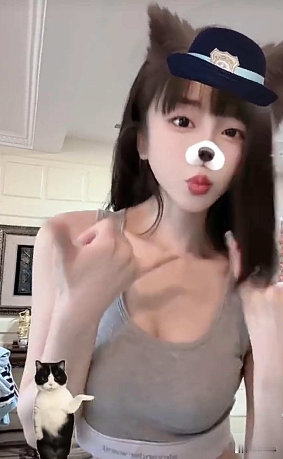 删博转战外网放飞自我，闹够了才姗姗来迟发声明，这波操作属实把流量玩明白了！外网火