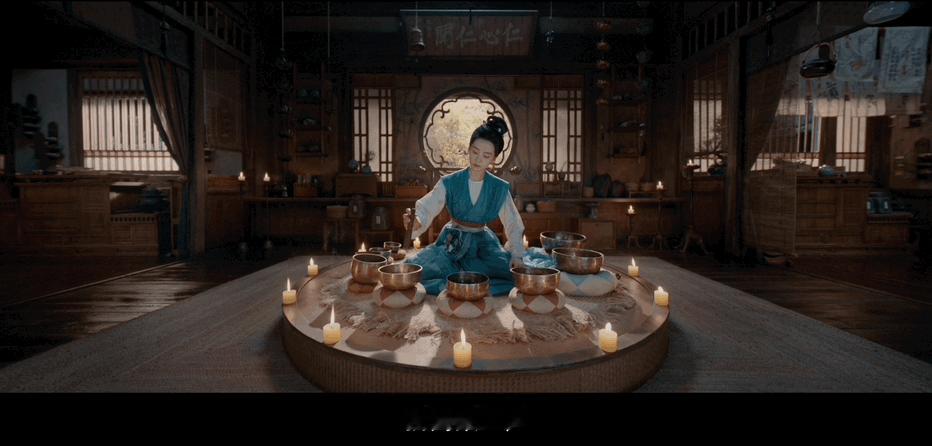 刘诗诗这个平安请降临我掌心  刘诗诗化身叶平安，用坚定眼神诠释角色魅力。这个春天