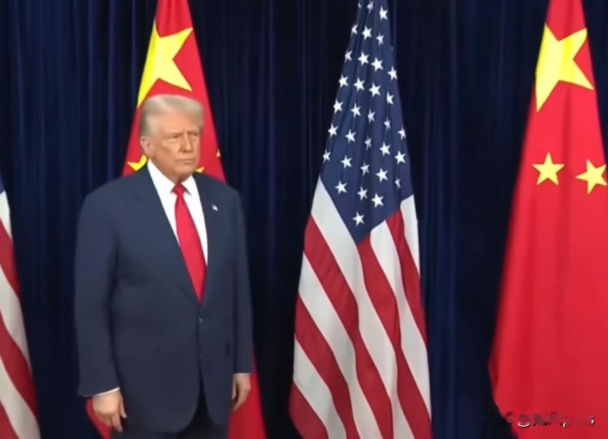 特朗普称明年4月访华。特朗普在釜山与中方进行会晤之后，就乘专机返回美国了。在专机