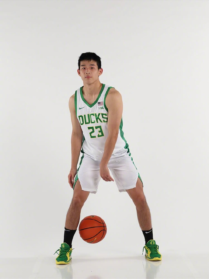 俄勒冈大学83-69击败南达科塔州立， 替补出场8分钟，5投1中拿到2分2板。 