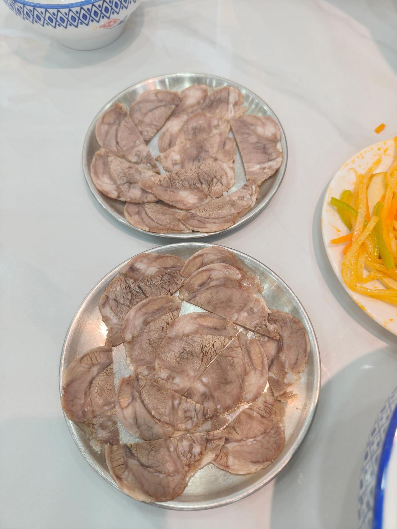 拌面条子 拌面条美食 家常羊肉串 面食配酱 特色酱拌面
