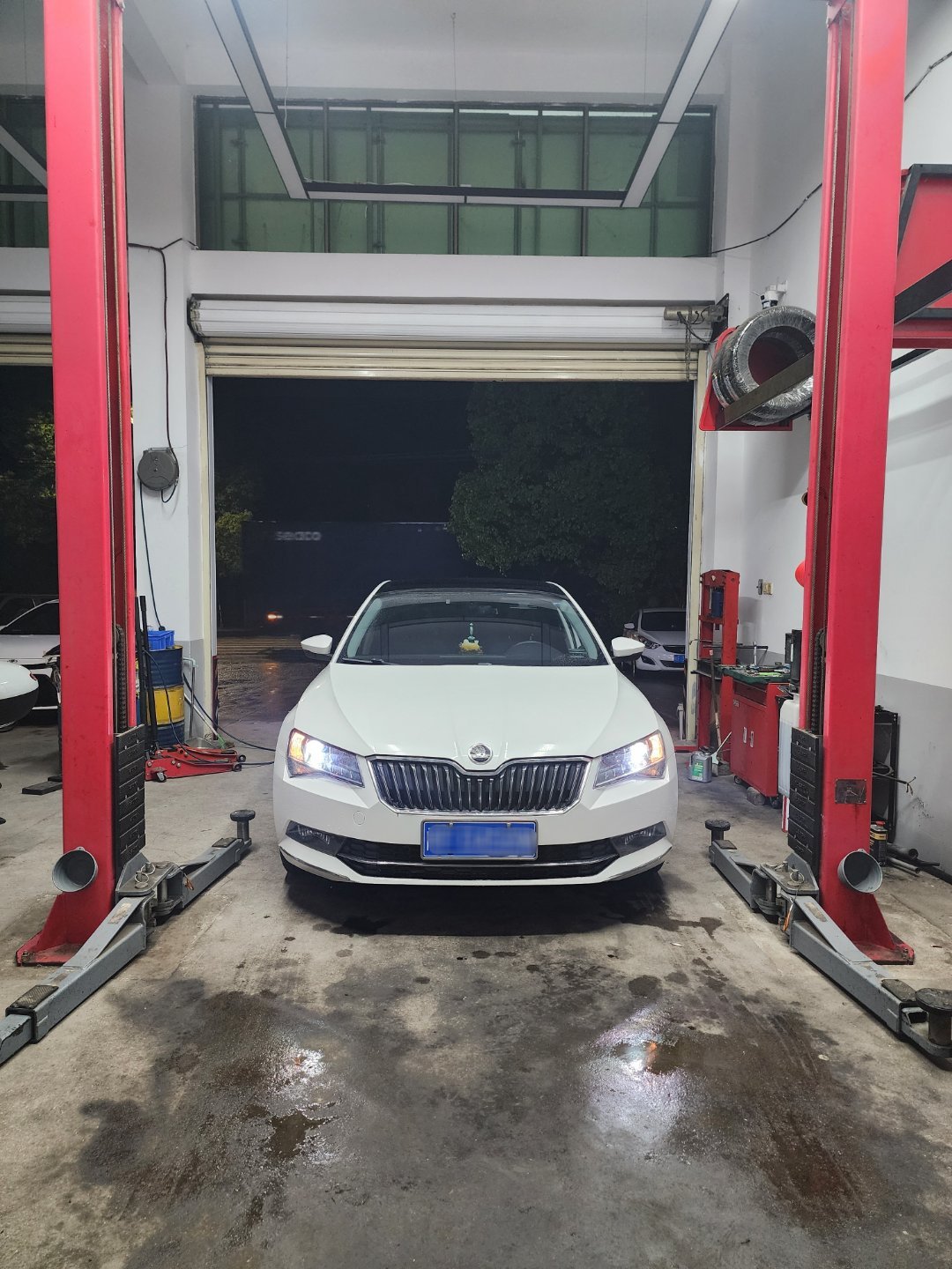 保养 这么好的车，还是退出中国了，真可惜！这台速派是去年帮老丈人淘的，一手基本原