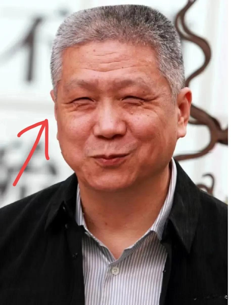 你听说了吗？

马未都这次算是彻底把桌子给掀了。

满朝文武都在装傻充愣，就他敢