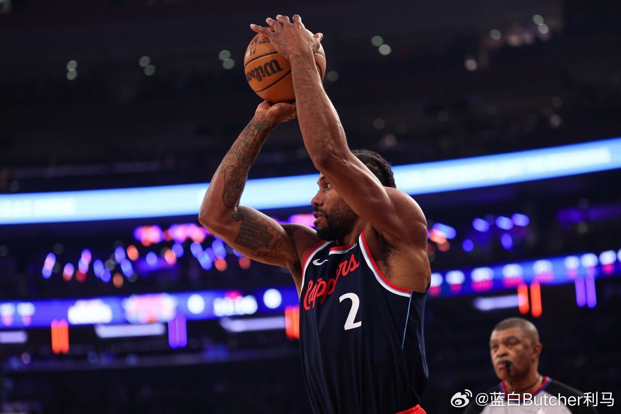 NBA常规赛，快船123-120胜灰熊。本场比赛快船在罚球方面45中37，其中有