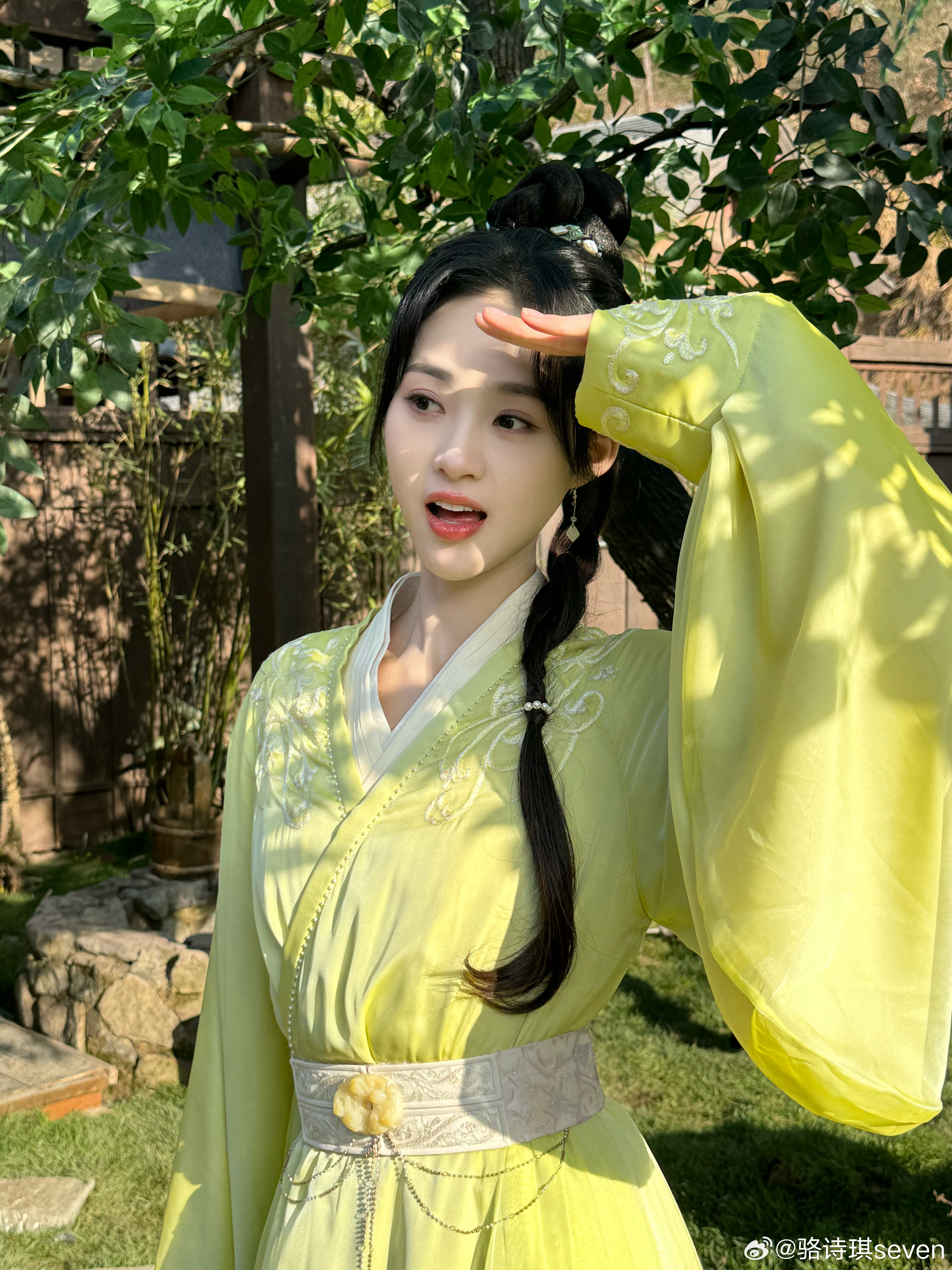 分享在小院儿的瞬间侠客行不通 ​​​